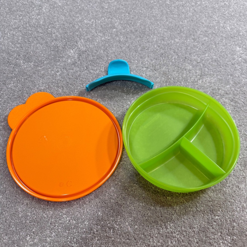 Tupperware Divided Toddler Dish Plate Covered Travel 6" NWOT Picnic Travel